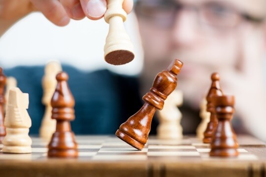 How To Analyze Your Chess Games in 9 Steps - Chess For Sharks