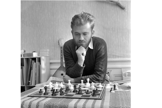 Mikhail Tal, Amsterdam Interzonal, May 1964  How to play chess, Chess  game, Chess master