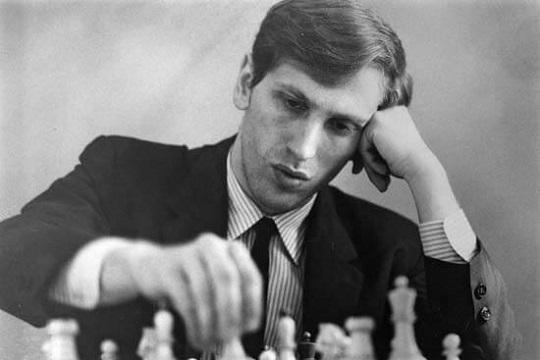 Rafael Leitão agora é Grande Mestre de xadrez após mais uma