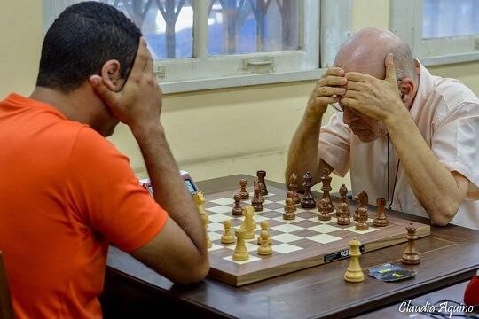 O dia em que o GM brasileiro Henrique Mecking empatou uma partida