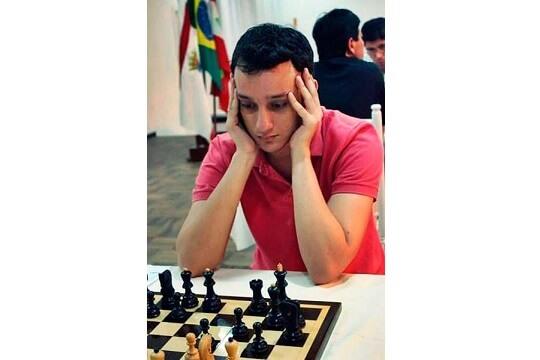 GM Krikor IMPRESSIONANTE!! Krikor Mekhitarian Vs G Milos