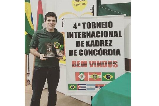 GM Krikor Vence o IV Torneio Internacional de Concórdia