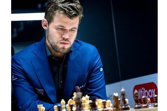 Ele derrotou Magnus Carlsen, número um mundial e cinco vezes