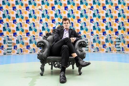 Magnus Carlsen conquista o Mundial de rápidas (Blitz) de Almaty