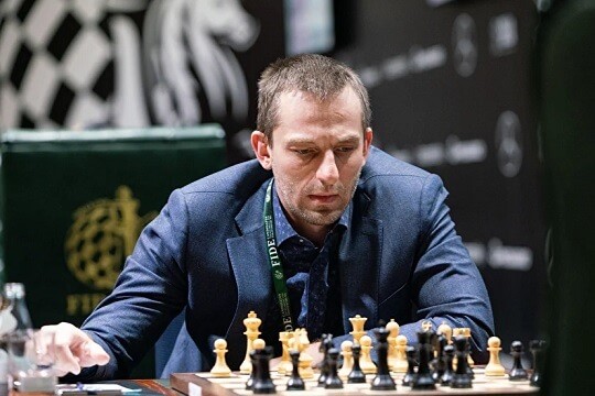 Grischuk pensando