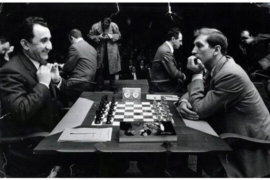 Fischer x Petrosian